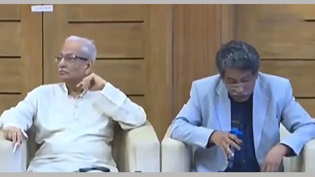 দ্বিতীয় ধাপের ১২তম দিনের বৈঠকে জাতীয় ঐকমত্য কমিশন।