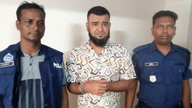 অভিযুক্ত স্বামী সুমন মিয়া