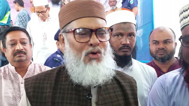 ধর্ম উপদেষ্টা ড. আ ফ ম খালিদ হোসেন।