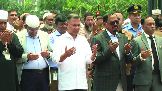 সাবেক প্রতিমন্ত্রী সিনহার জানাজা সম্পন্ন, প্রধানমন্ত্রীর শ্রদ্ধা